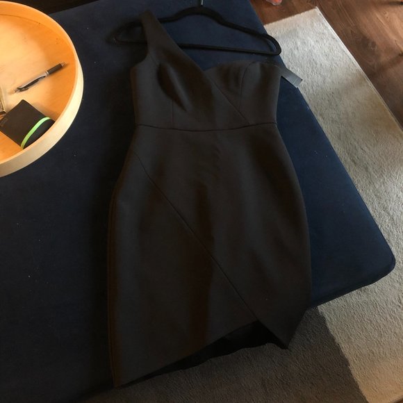 NWT BCBGMAXAZRIA One-Shoulder Sheath Dress Sz 4 - Picture 4 of 4